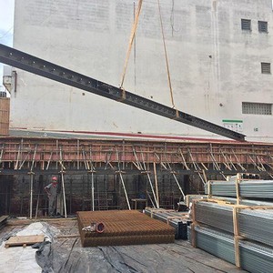 Montagem de estruturas metálicas